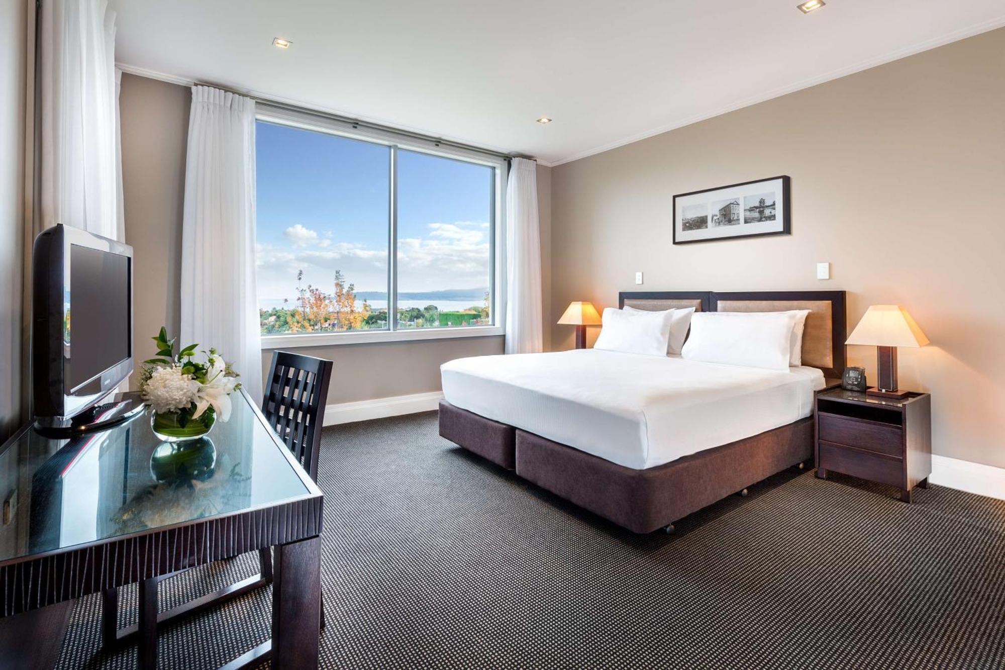 Hilton Lake Taupo Kültér fotó